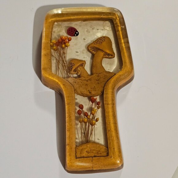 Vtg 1970s Lucite Acrylic Spoon Rest Mushroom & Ladybug With Dried Flowers FLAW - Picture 1 of 11